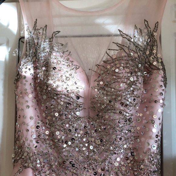 Betsy and Adams Prom dress, size 2 - Picture 3 of 9